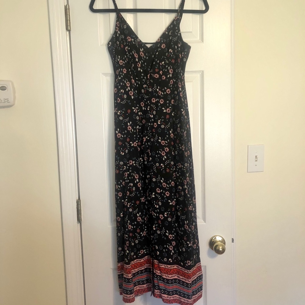 Flowy summer midi dress